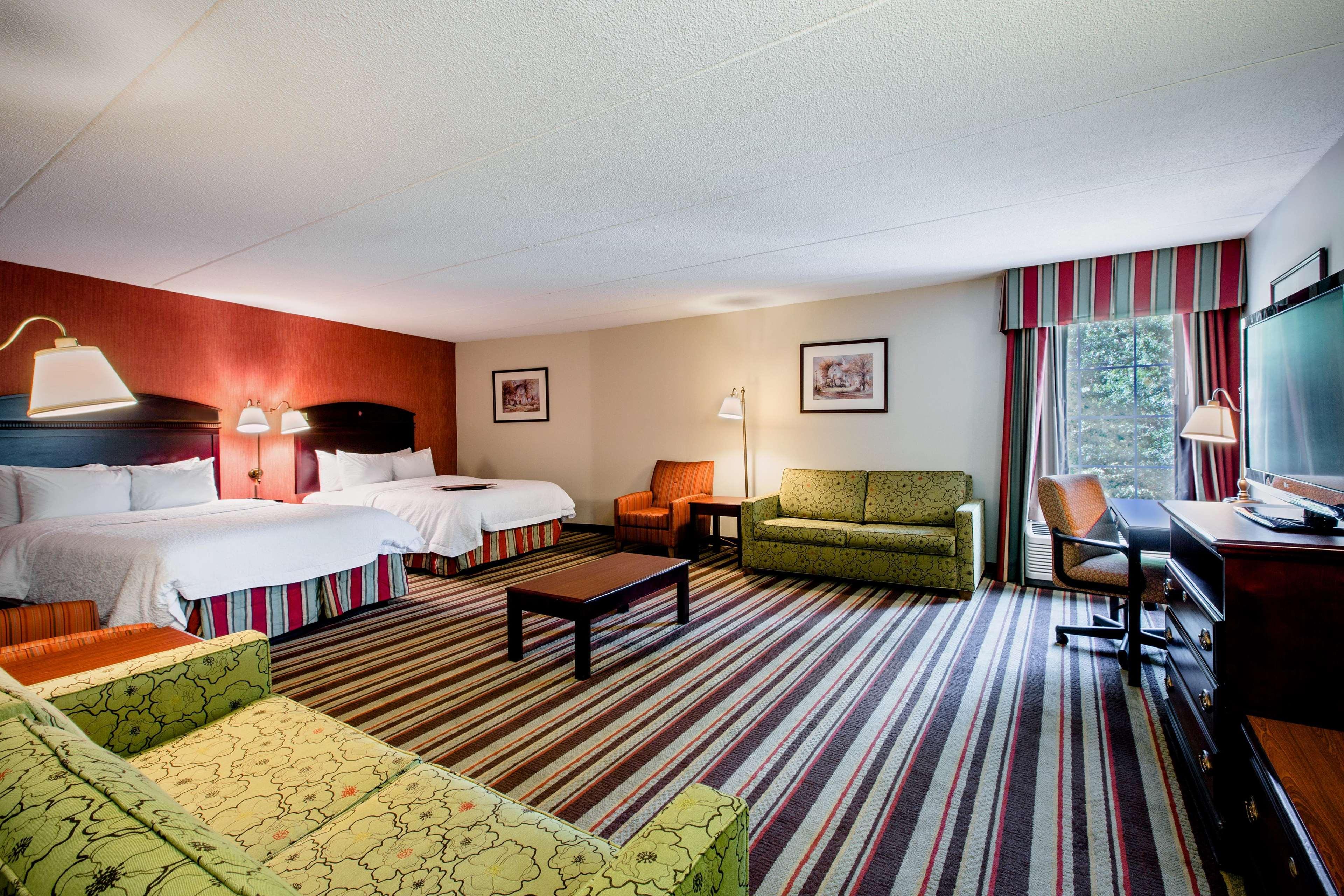 Hampton Inn Sturbridge Exteriör bild