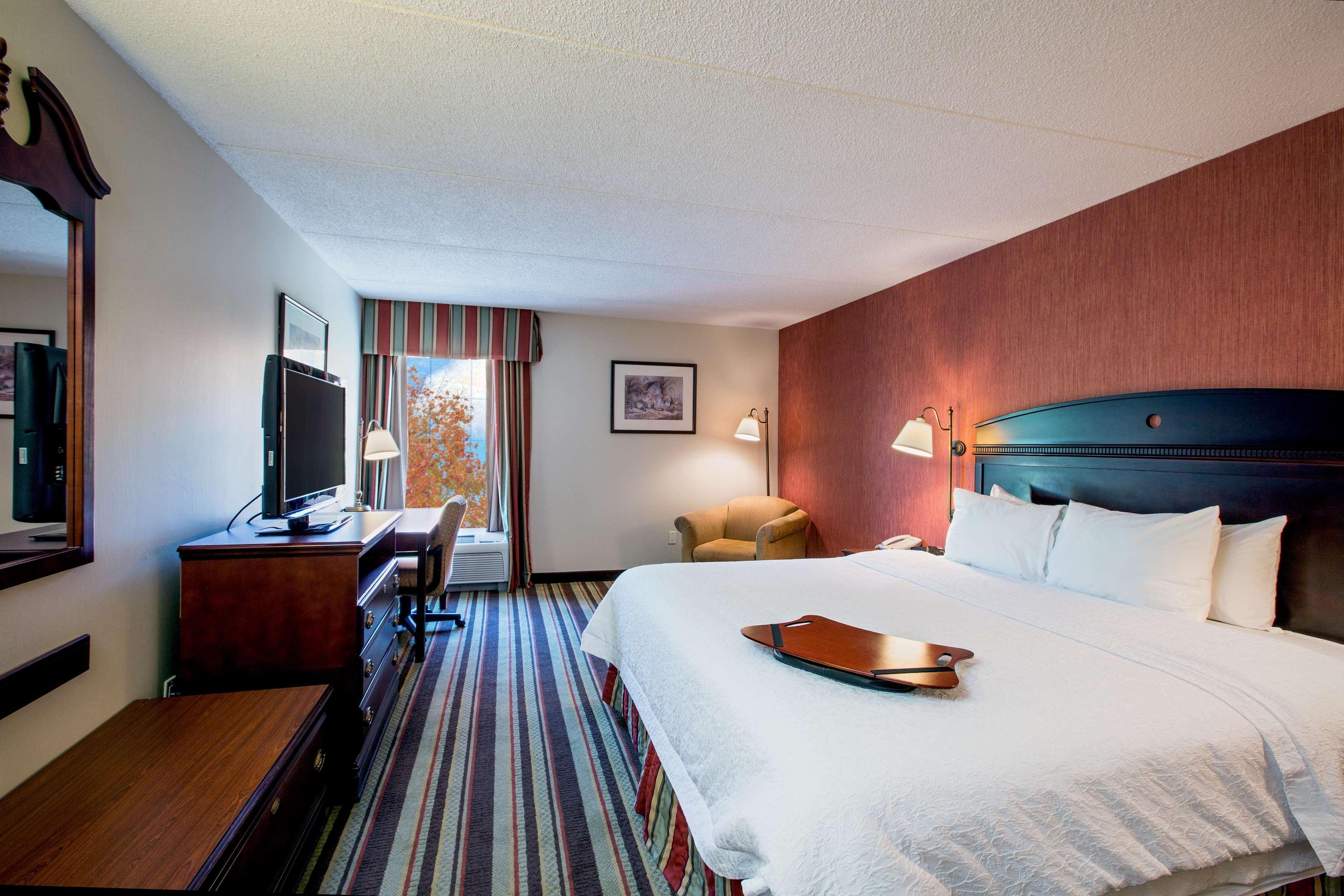 Hampton Inn Sturbridge Exteriör bild